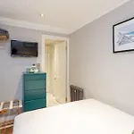 Beaches Brighton - Luxury Seafront Accommodation