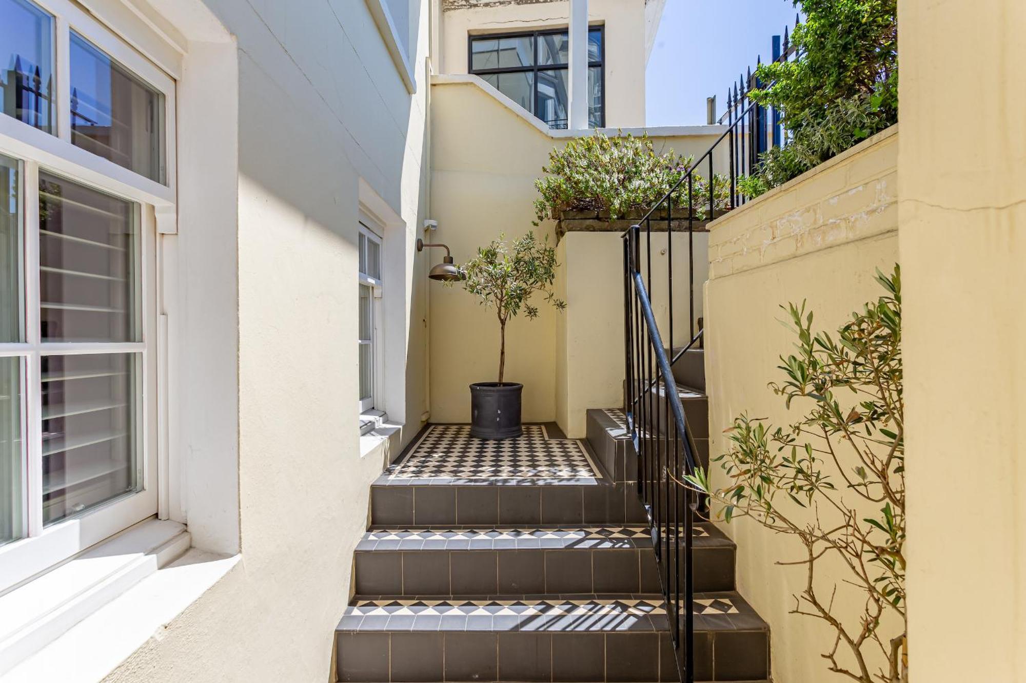 Beaches - Luxury Seafront Brighton
