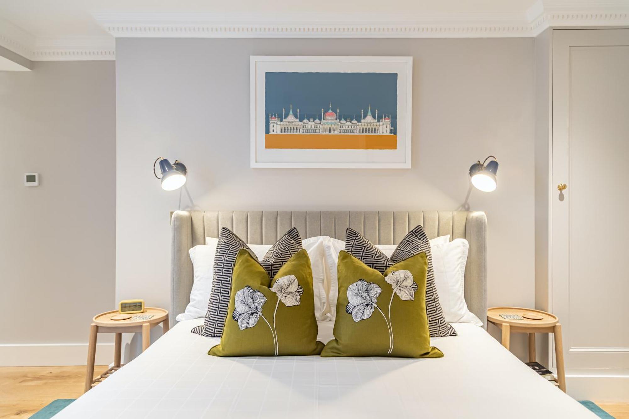 Beaches - Luxury Seafront * Brighton